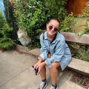 Meet your Posher, Sara